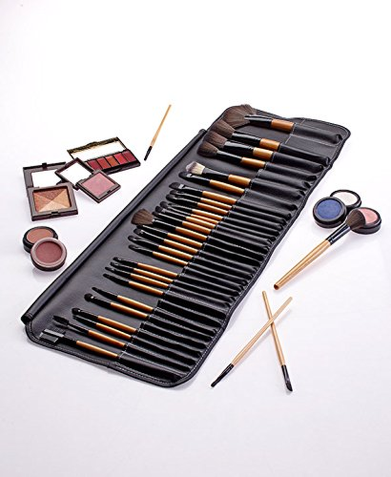 32 Pc. Ultimate Makeup Brush Set